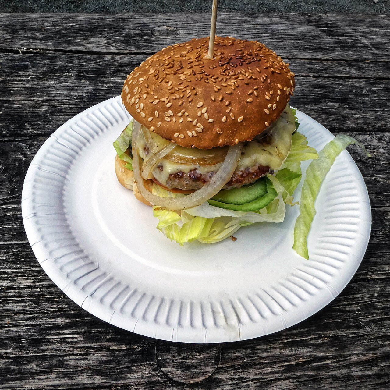 Gourmet20cheeseburger20-20Bradleys20Original20Tea20Hut20at20High20Beach2C20Essex2C20England203.jpg Bacon Cheeseburger - Image 1